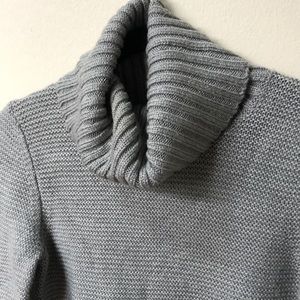 Gray sweater